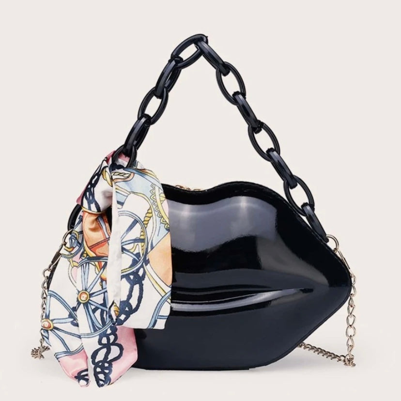 Luxury Lip Talk Chain Bag