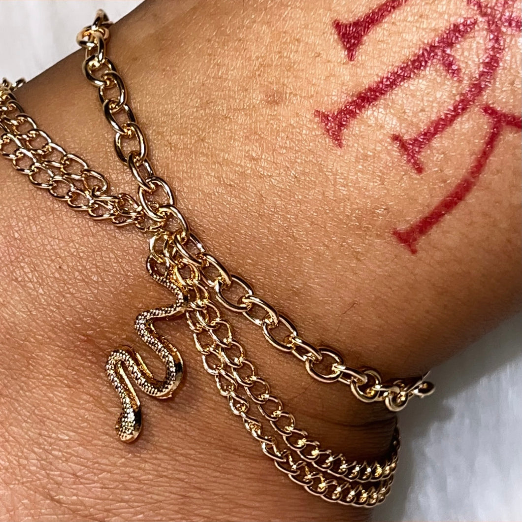 Medusa anklet